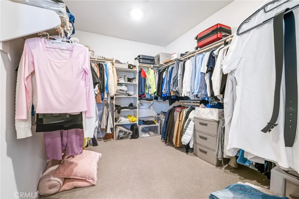 26767 Laurel Mountain Loop Valencia, CA 91381