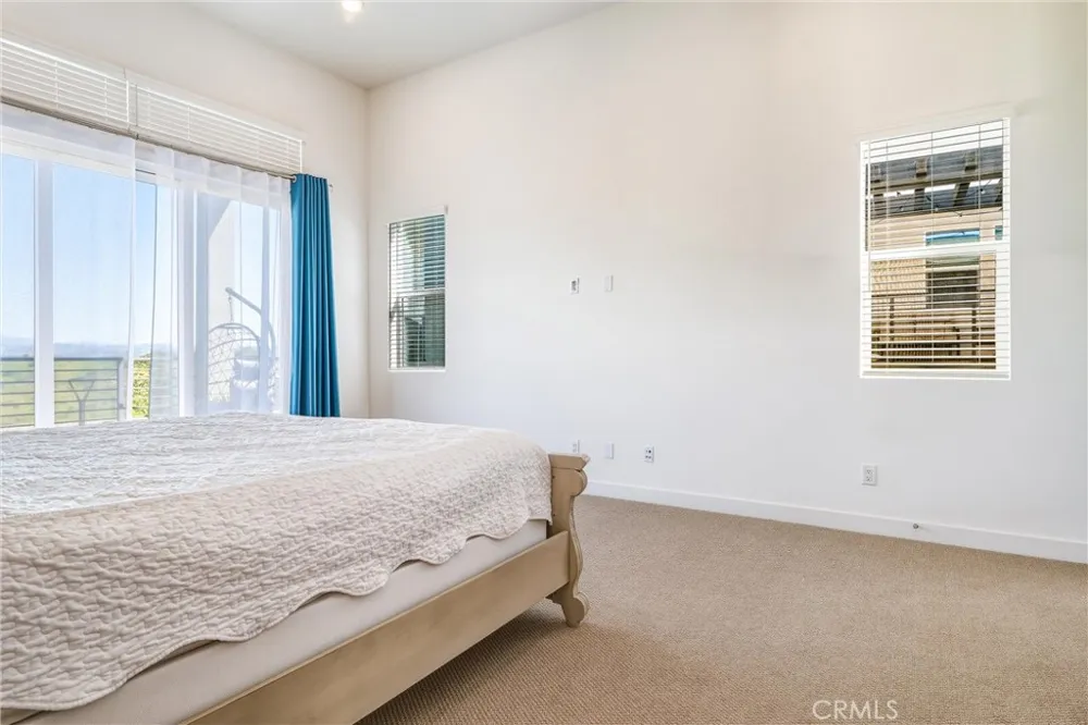 26767 Laurel Mountain Loop Valencia, CA 91381