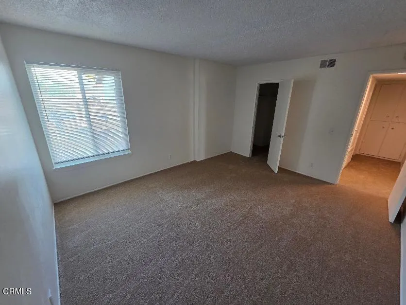 2500 El Dorado Avenue #B Oxnard, CA 93033