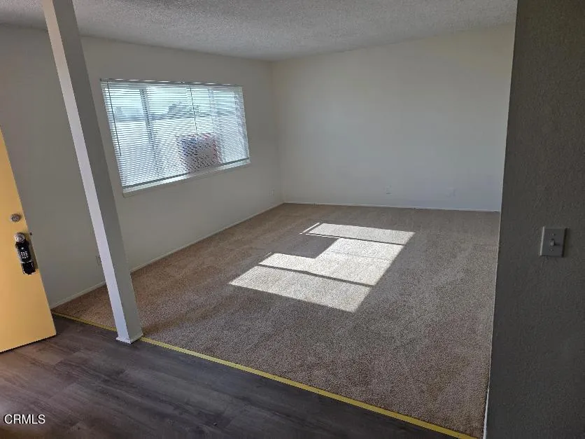 2500 El Dorado Avenue #B Oxnard, CA 93033