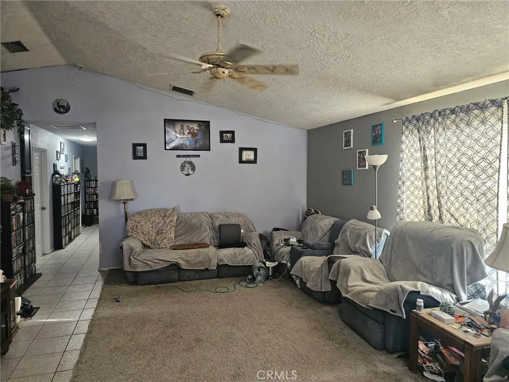 22175 Amerigo Oro Grande, CA 92368