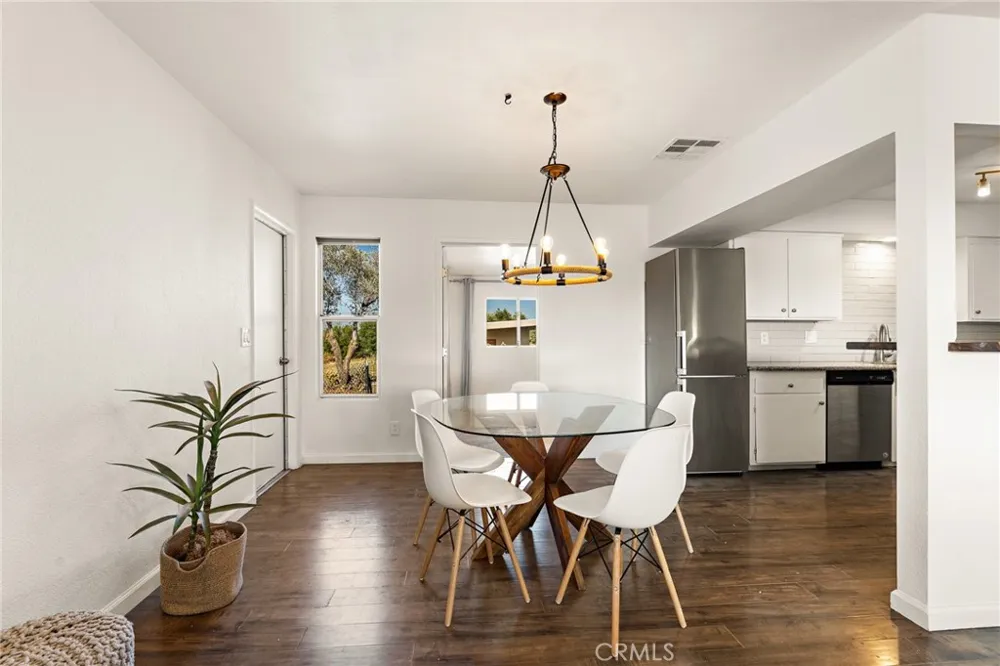 7453 Olympic Road Joshua Tree, CA 92252