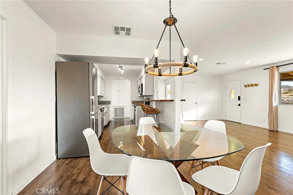 7453 Olympic Road Joshua Tree, CA 92252