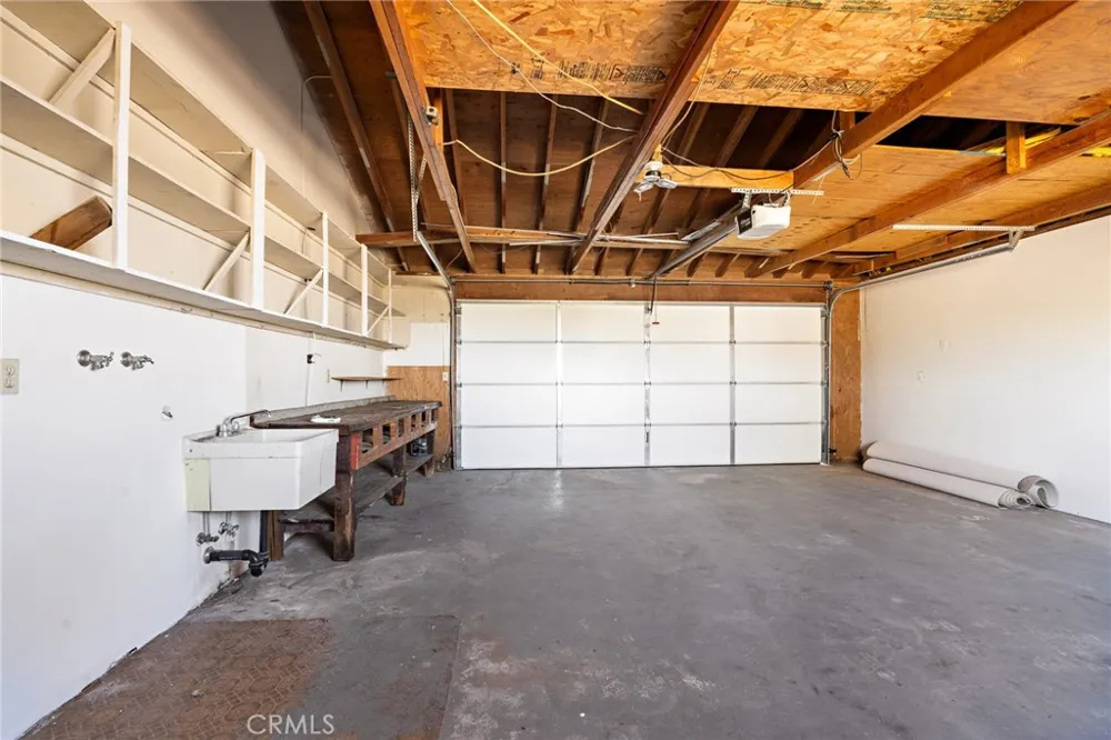 7453 Olympic Road Joshua Tree, CA 92252