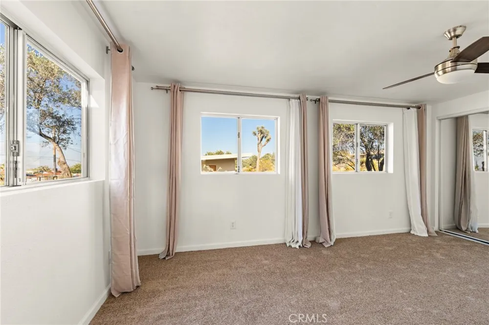7453 Olympic Road Joshua Tree, CA 92252