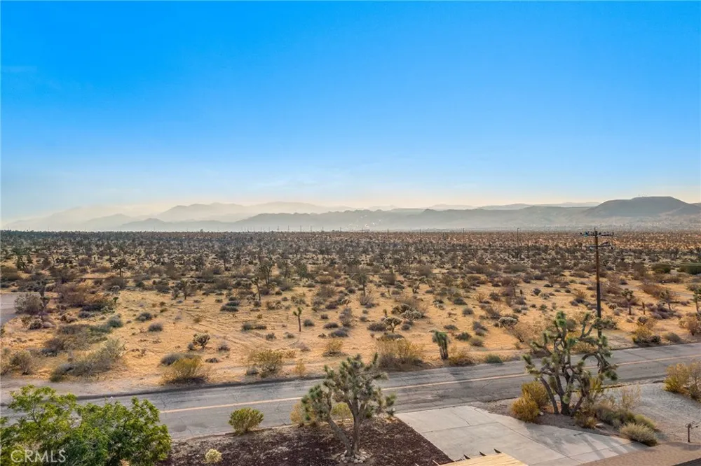 7453 Olympic Road Joshua Tree, CA 92252