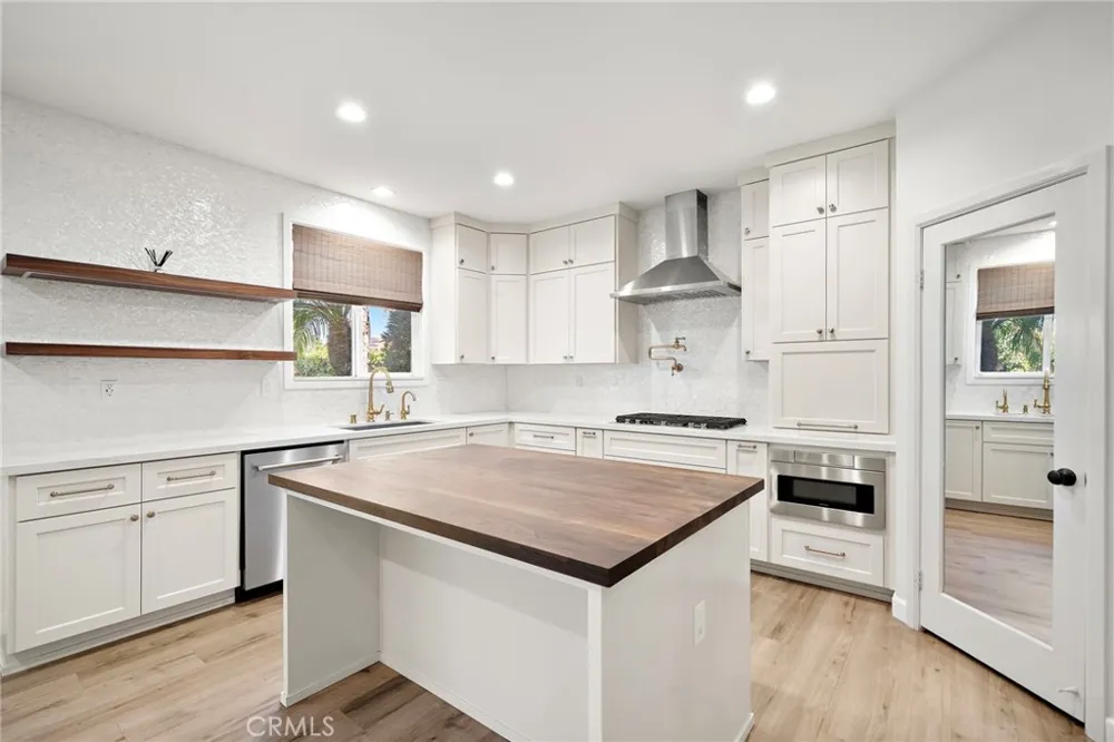 7621 Coffeeberry Eastvale, CA 92880