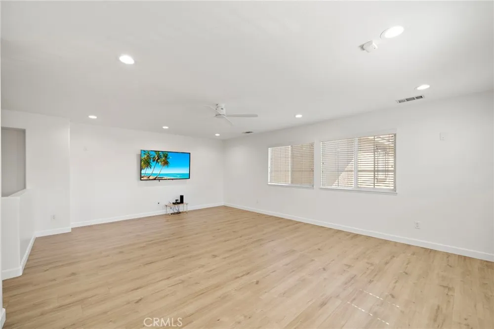 7621 Coffeeberry Eastvale, CA 92880