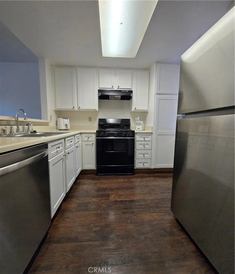 42995 Park Palm Desert, CA 92260