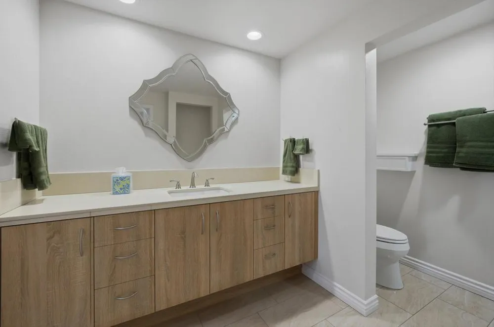 910 Island Drive #114 Rancho Mirage, CA 92270