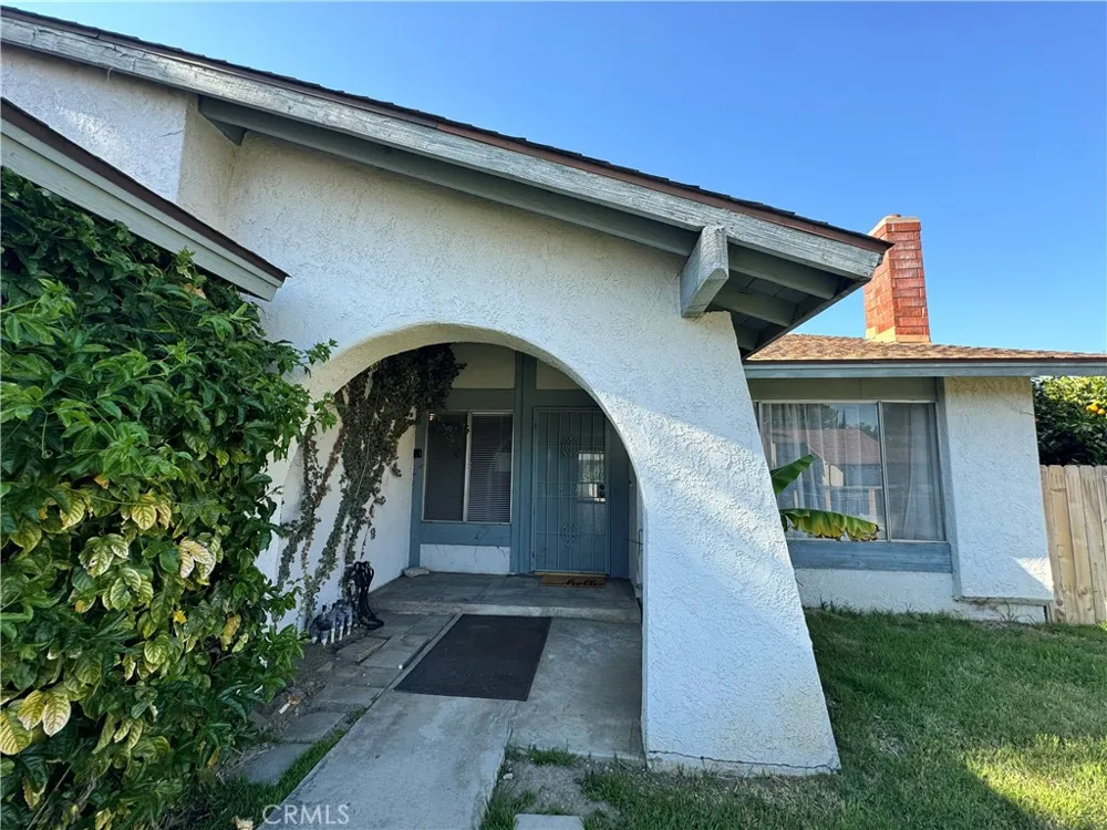 25948 Gardner Loma Linda, CA 92354