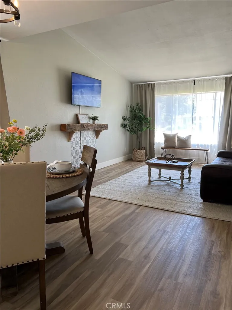 25948 Gardner Loma Linda, CA 92354