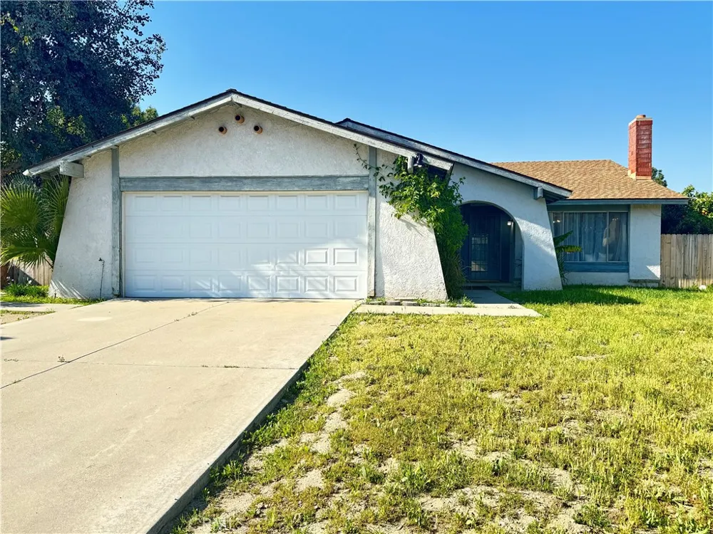 25948 Gardner Loma Linda, CA 92354