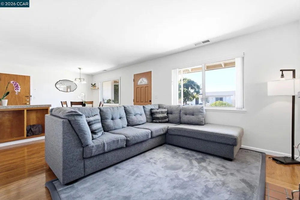 1548 James St Fairfield, CA 94533