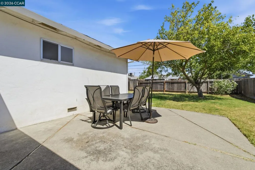 1548 James St Fairfield, CA 94533