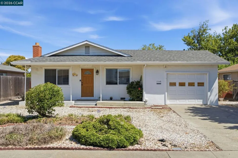 1548 James St Fairfield, CA 94533