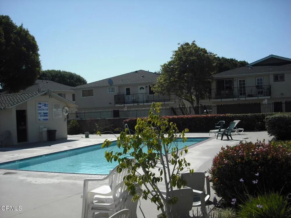 2622 Yardarm Avenue Port Hueneme, CA 93041