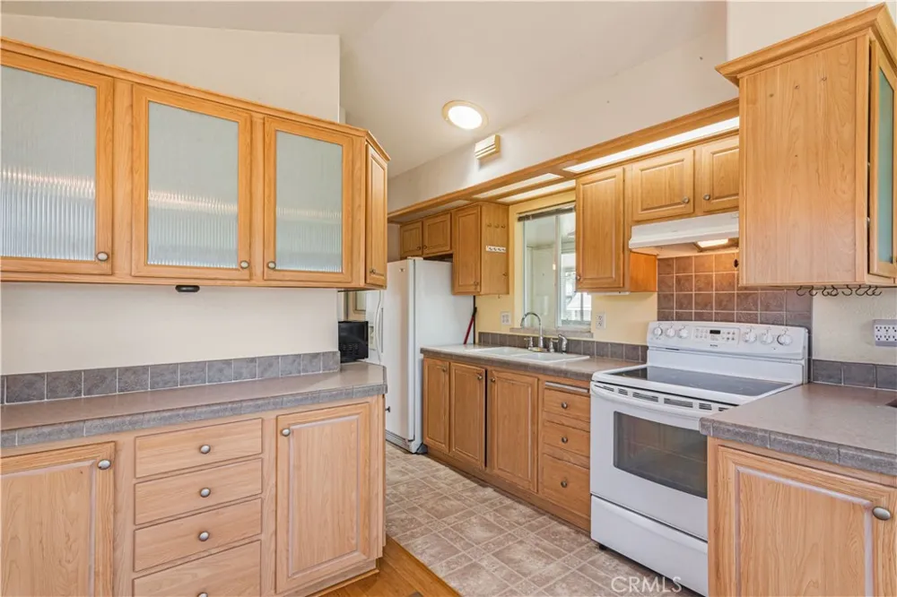 840 Chestnut Drive San Jacinto, CA 92583