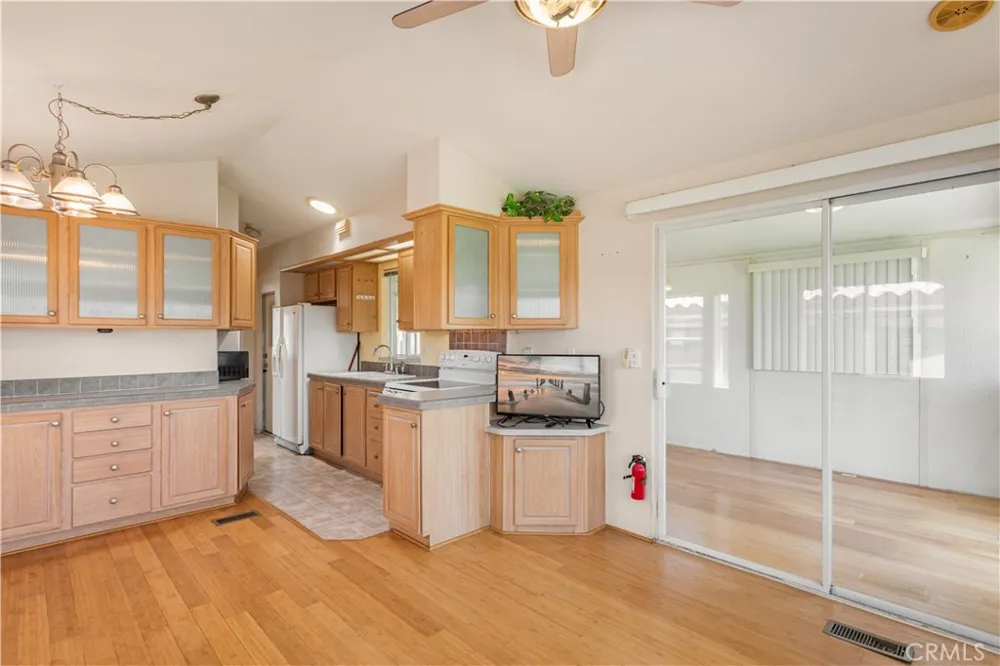 840 Chestnut Drive San Jacinto, CA 92583
