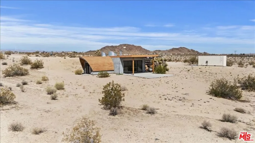 2373 Arizona Road Joshua Tree, CA 92252