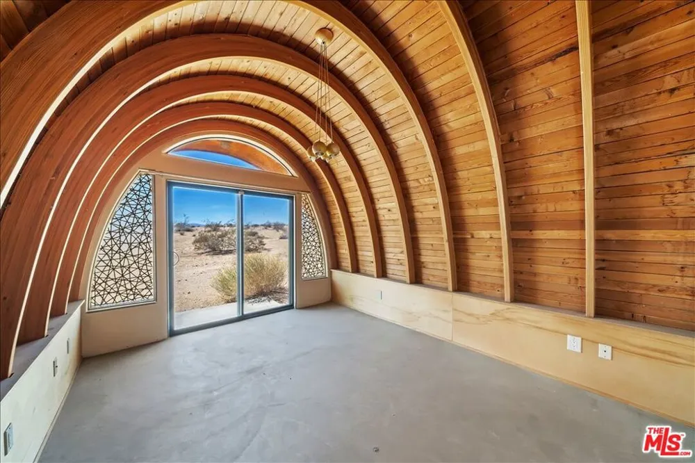 2373 Arizona Road Joshua Tree, CA 92252