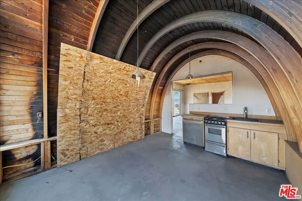 2373 Arizona Road Joshua Tree, CA 92252