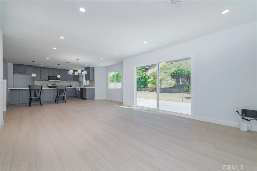 19420 Conway Springs Walnut, CA 91789