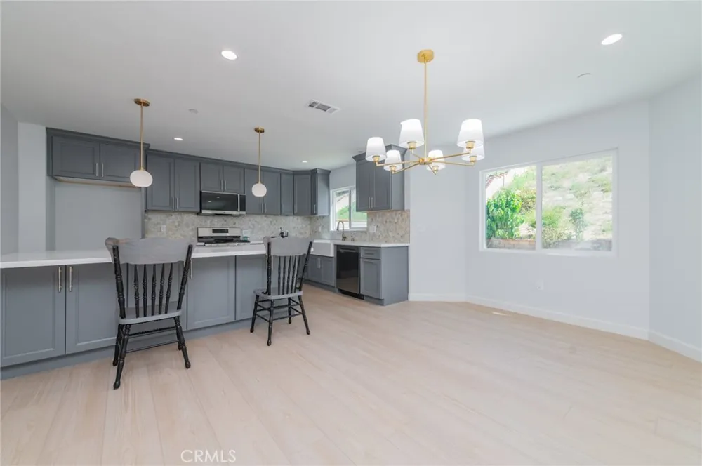 19420 Conway Springs Walnut, CA 91789