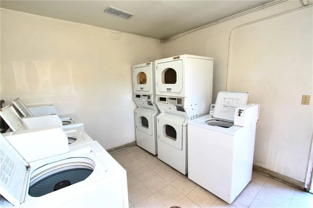2300 S Hacienda Boulevard #G8 Hacienda Heights, CA 91745
