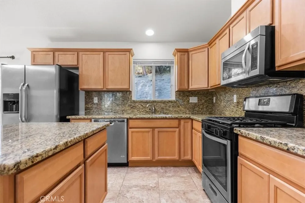 25340 Deertrail Tehachapi, CA 93561