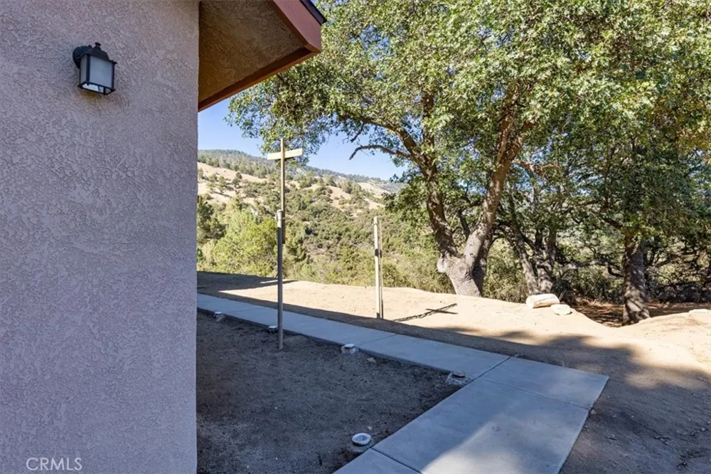 25340 Deertrail Tehachapi, CA 93561