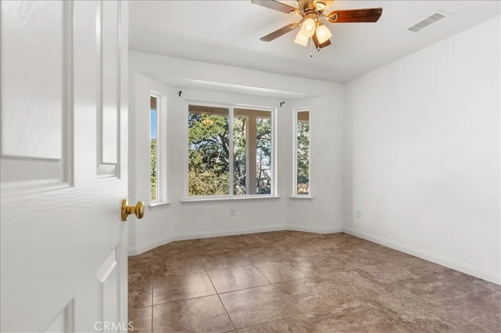25340 Deertrail Tehachapi, CA 93561
