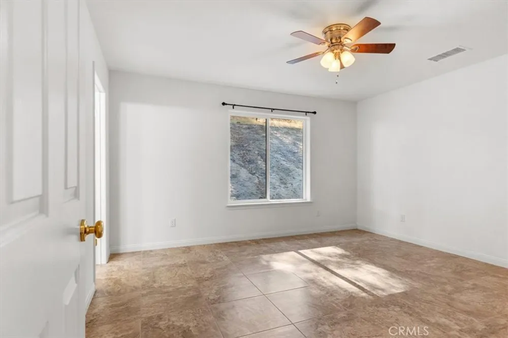25340 Deertrail Tehachapi, CA 93561