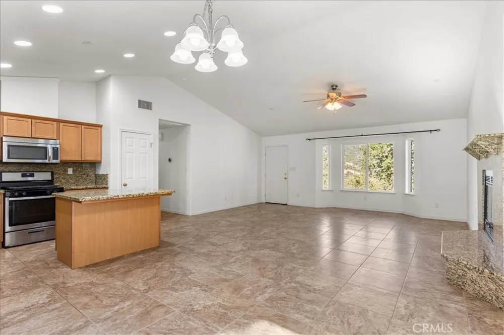 25340 Deertrail Tehachapi, CA 93561