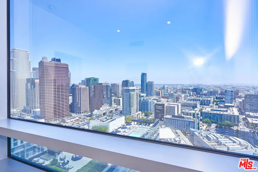 900 W OLYMPIC BOULEVARD #31E Los Angeles, CA 90015