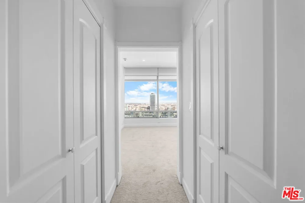 900 W OLYMPIC BOULEVARD #31E Los Angeles, CA 90015