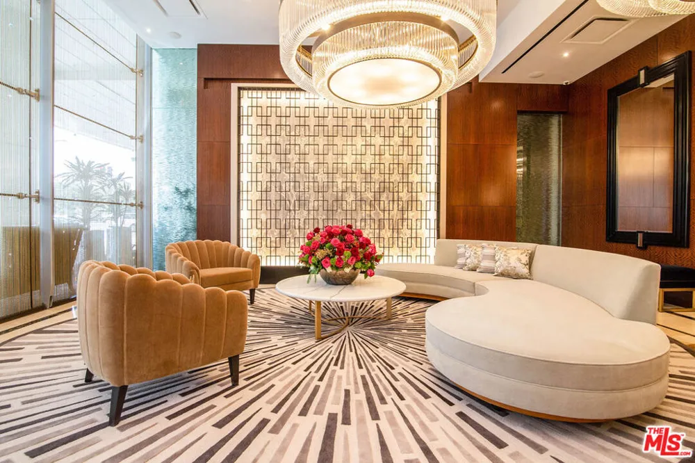 900 W OLYMPIC BOULEVARD #31E Los Angeles, CA 90015