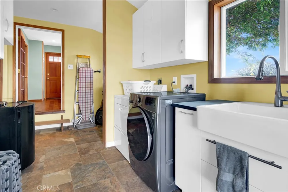 71182 Heinsen Bradley, CA 93426