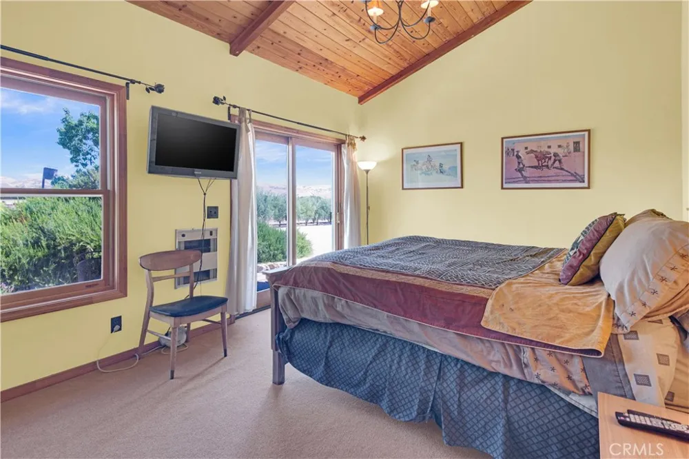 71182 Heinsen Bradley, CA 93426