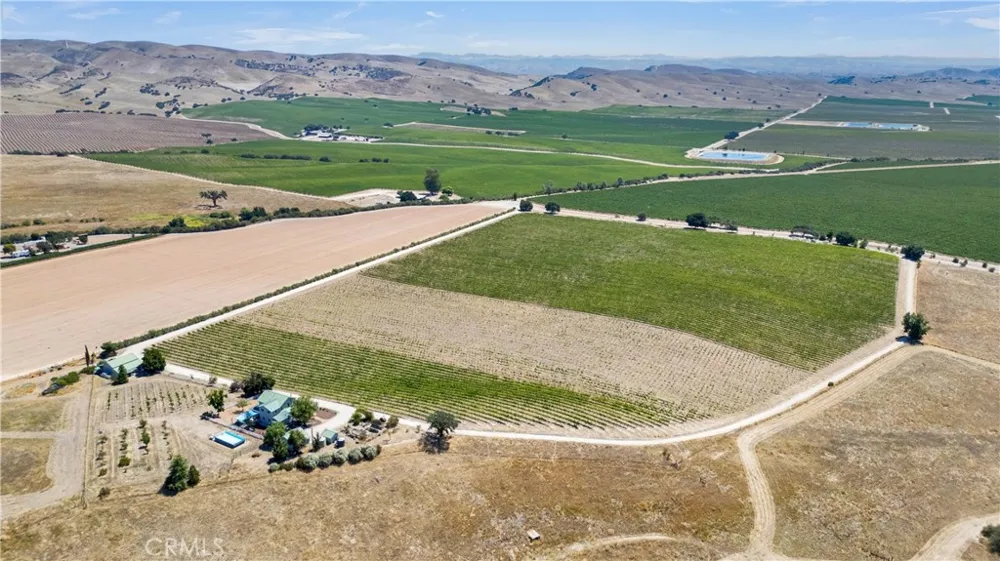 71182 Heinsen Bradley, CA 93426