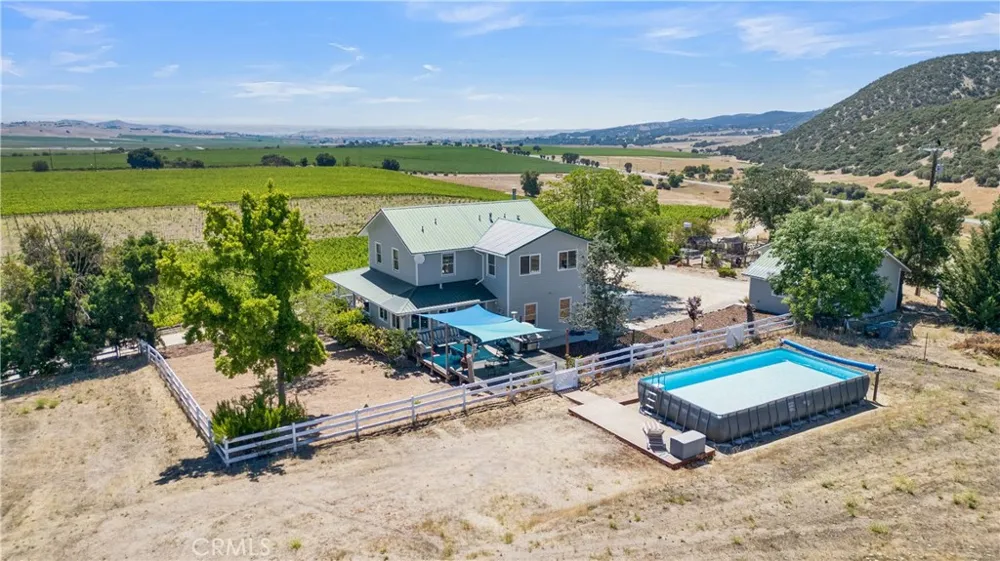 71182 Heinsen Bradley, CA 93426
