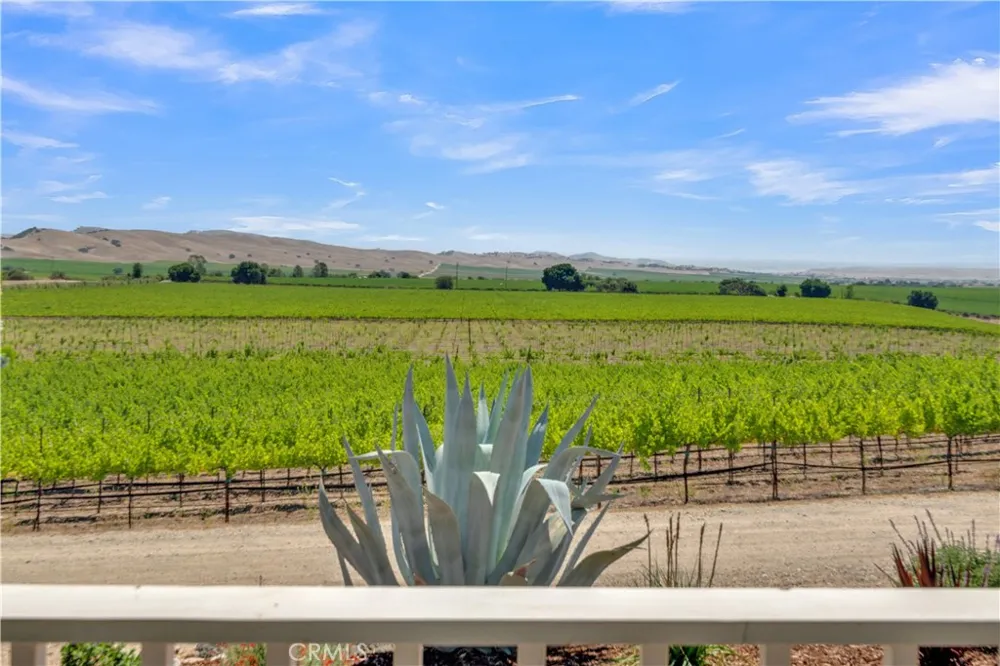 71182 Heinsen Bradley, CA 93426