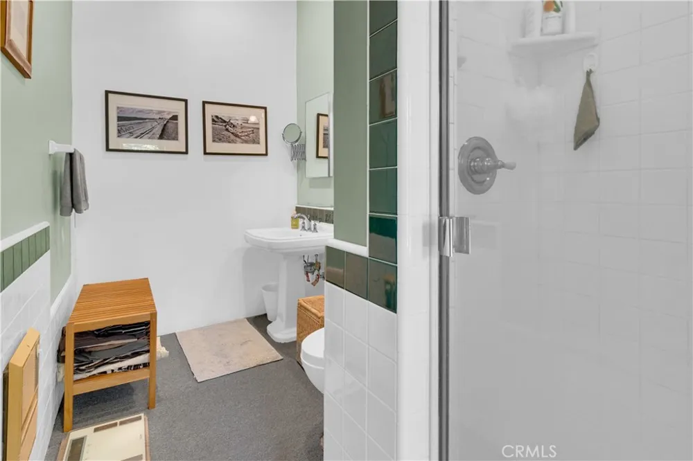 71182 Heinsen Bradley, CA 93426