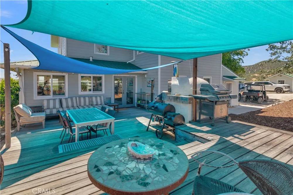 71182 Heinsen Bradley, CA 93426