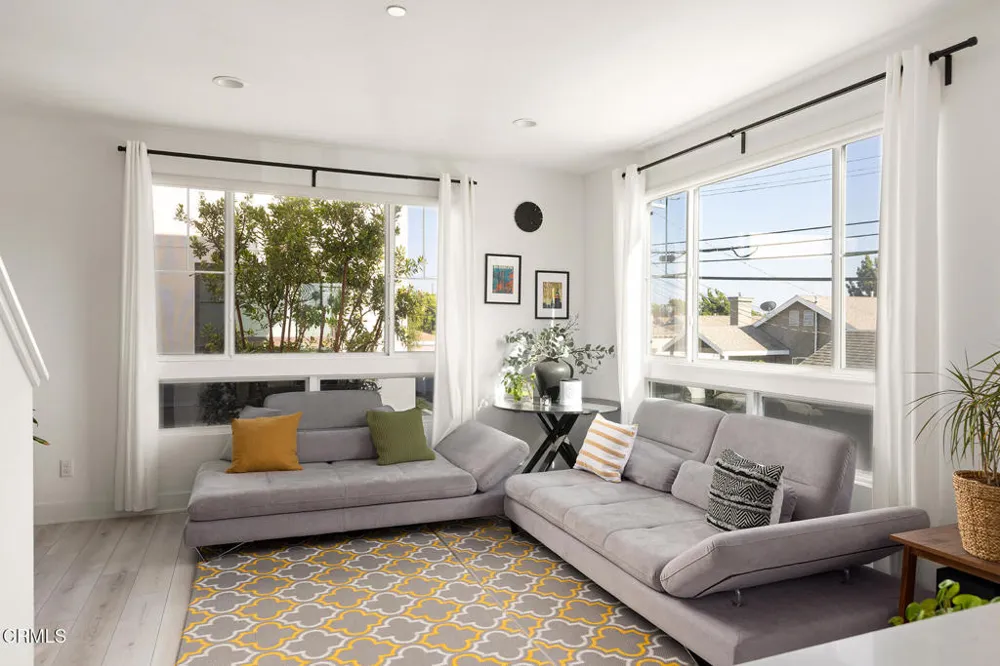 2931 W Exposition Place #1 Los Angeles, CA 90018