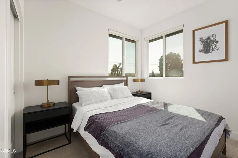 2931 W Exposition Place #1 Los Angeles, CA 90018