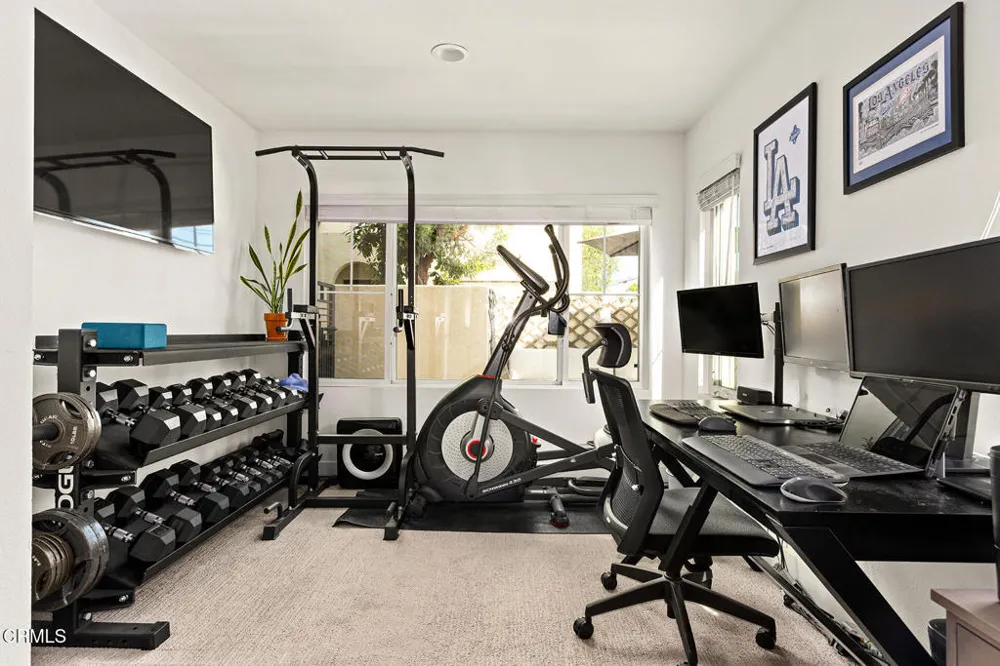2931 W Exposition Place #1 Los Angeles, CA 90018
