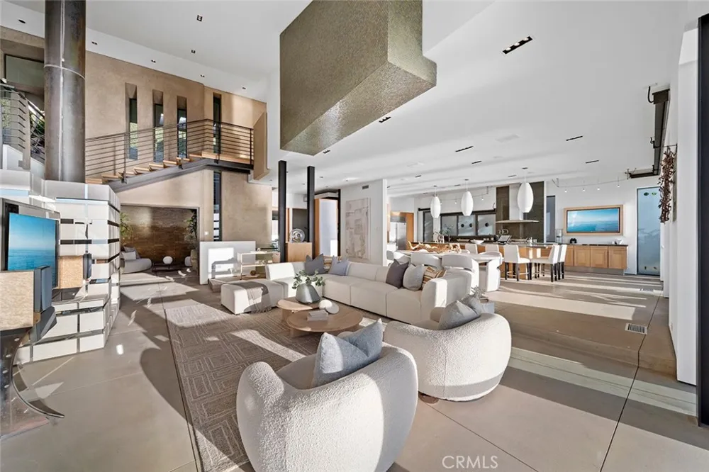 2665 Victoria Drive Laguna Beach, CA 92651