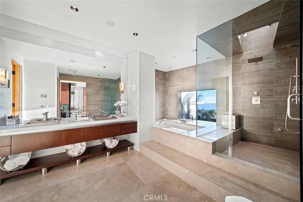 2665 Victoria Drive Laguna Beach, CA 92651