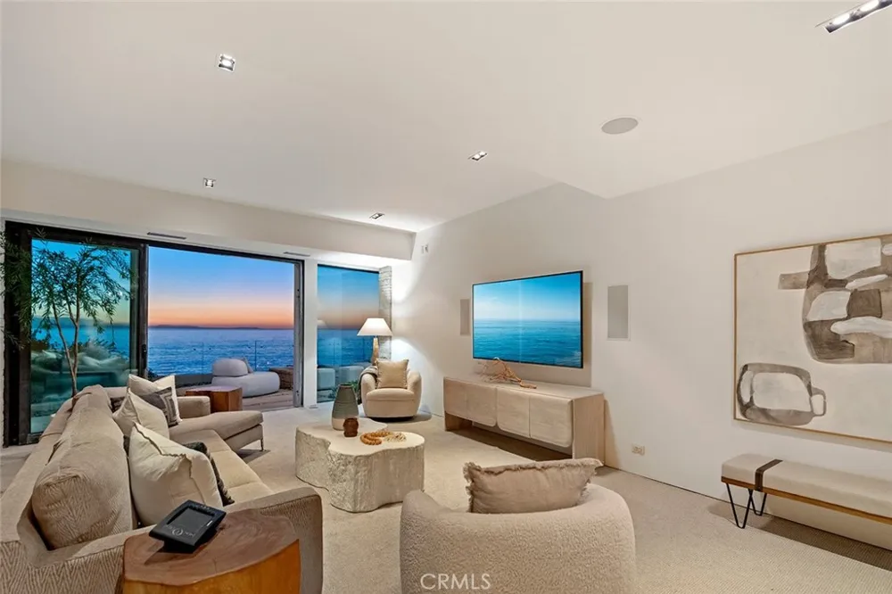 2665 Victoria Drive Laguna Beach, CA 92651